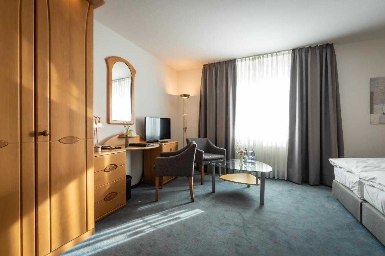 Hotel Pfaelzer Hof Gmbh Брауншвейг Екстер'єр фото